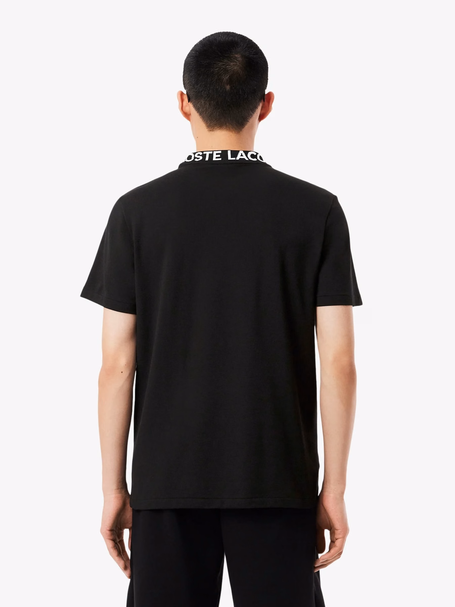 T-shirt in piqué jacquard con marchio