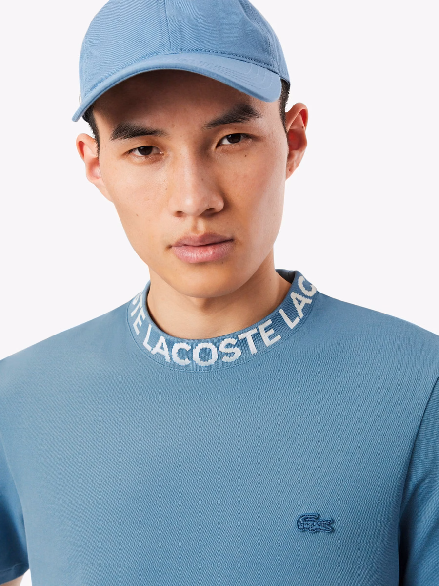 T-shirt in piqué jacquard con marchio