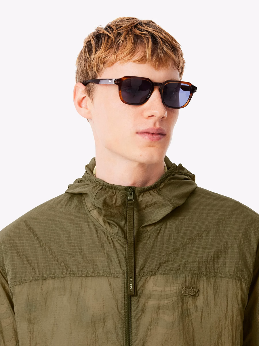 Giacca in nylon ripiegabile e impermeabile
