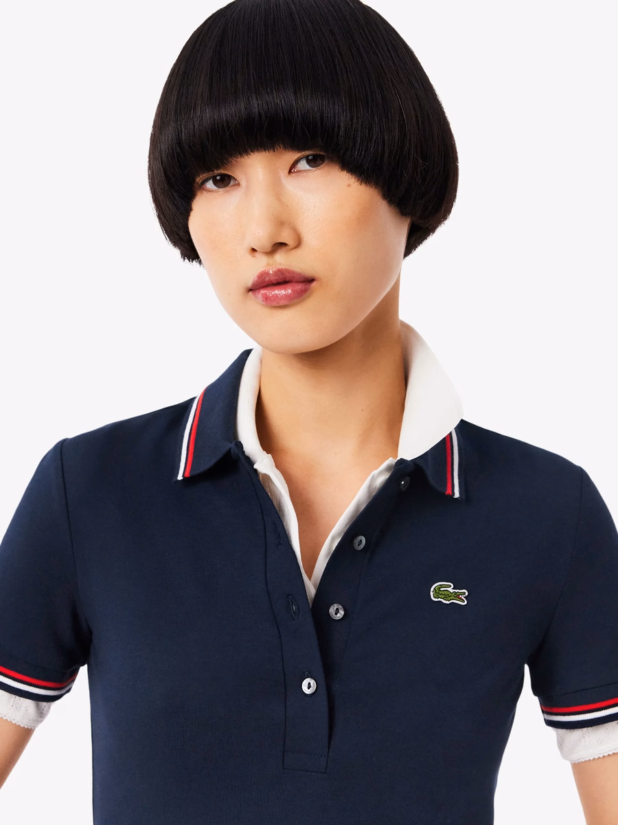 Vestito a ruota con colletto polo allungato
